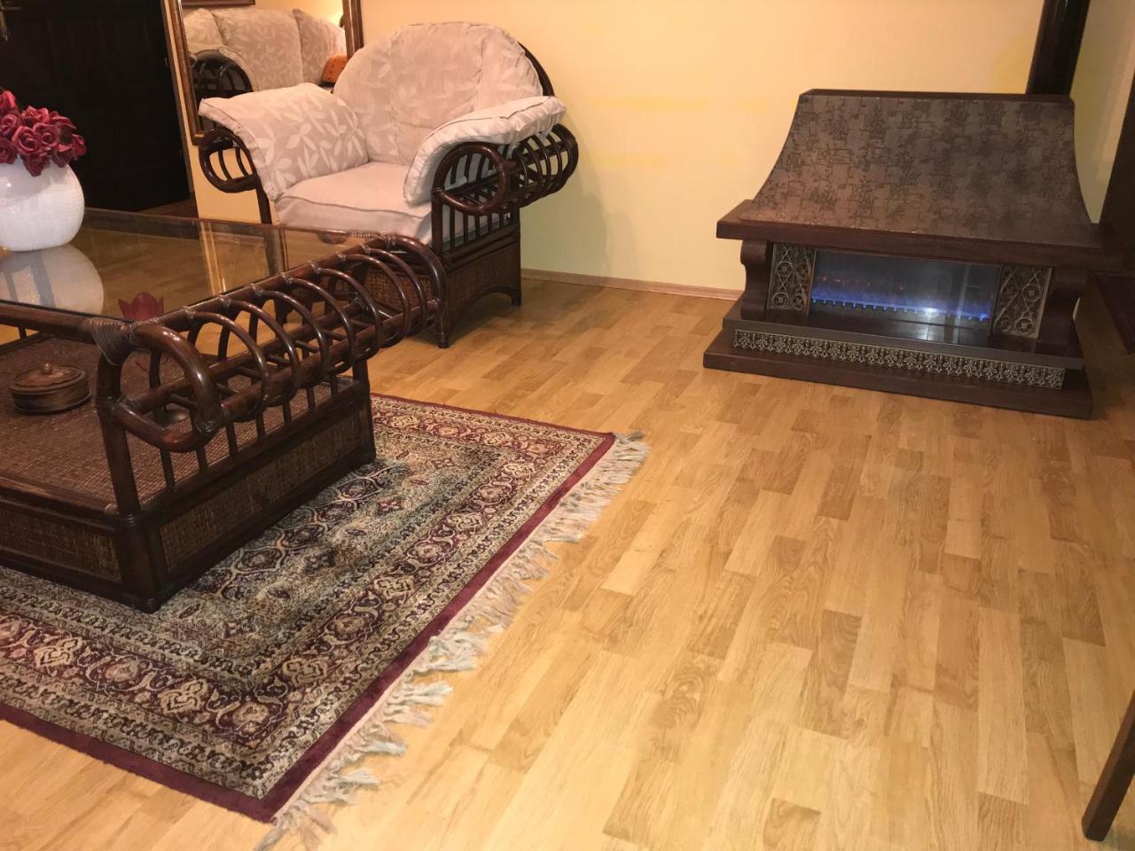 Apartmani Stojanovic Sremska Kamenica Exteriör bild